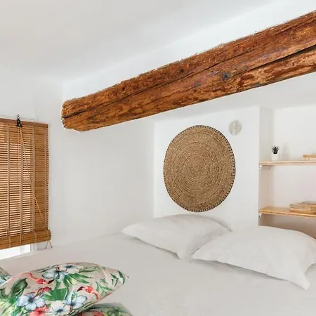 Appartement Authentique Situe En Plein Centre D'Antibes Exterior foto